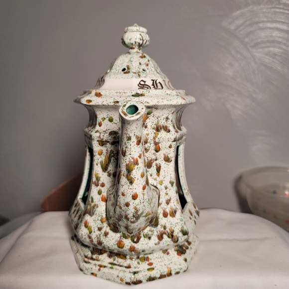 VTG. 1980 Teapot Candle Holder. - Picture 4 of 16